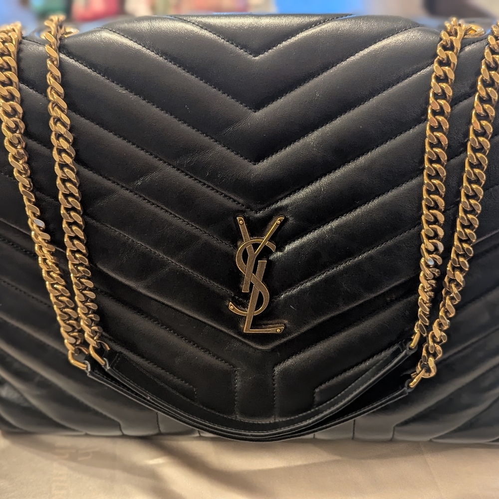 Yves Saint Laurent Large LouLou Matelassé Leather Shoulder Bag